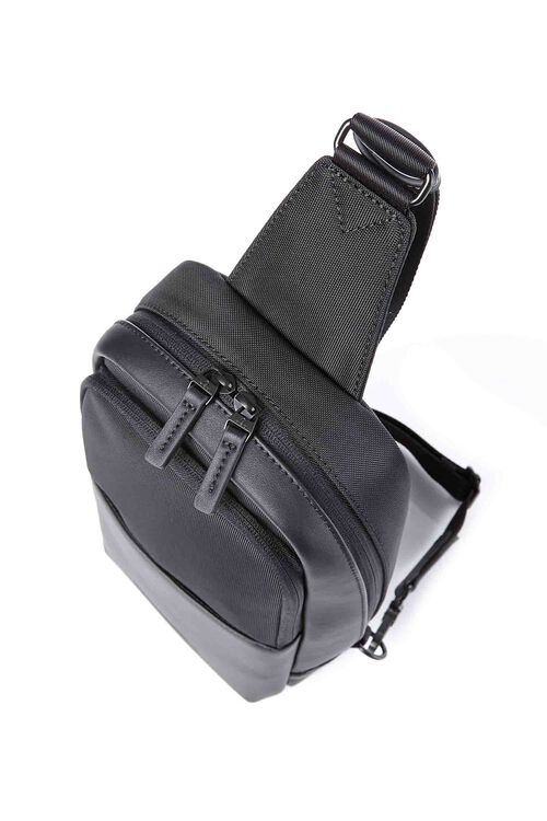 CARMONT SLING BAG