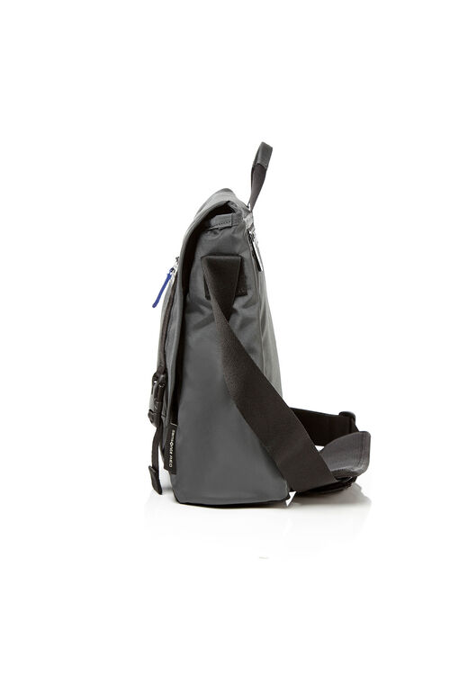 Red messenger clearance bag mens