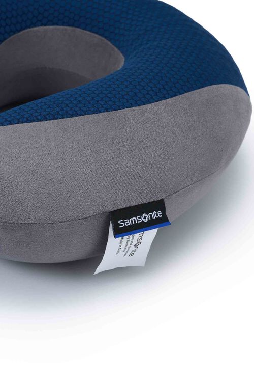 TRAVEL ESSENTIALS MEMORY FOAM COOLING GEL PILLOW