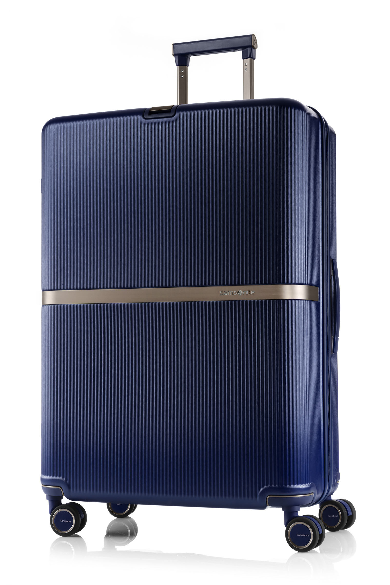 Samsonite montville 28 spinner outlet