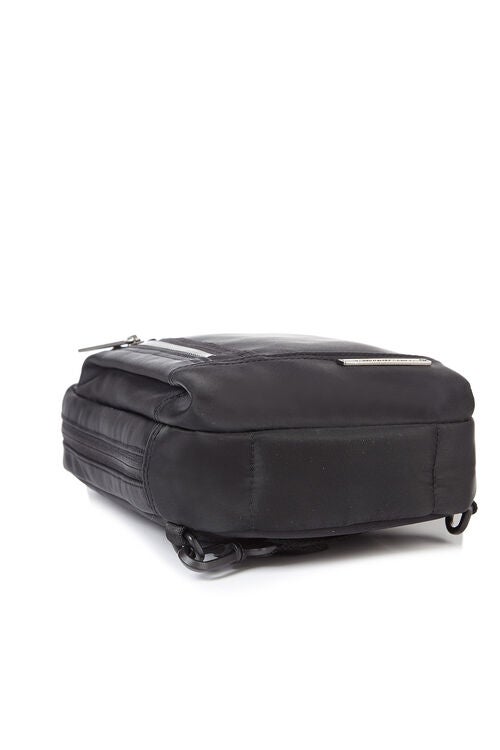 ORRTON SIGNATURE SLING BAG