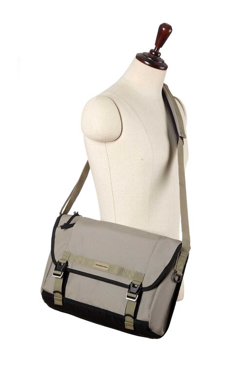 ENDERBY MESSENGER BAG 15"