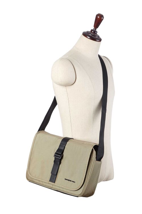 CRAGGAN MESSENGER BAG