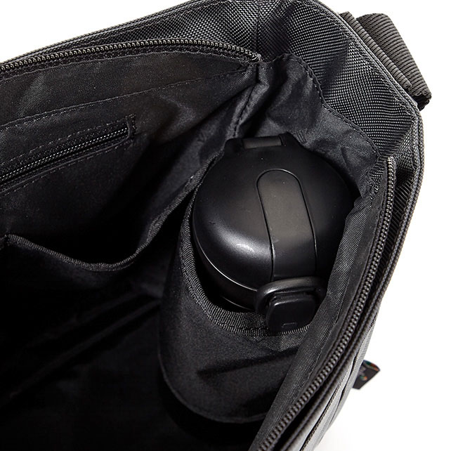 ROGART MESSENGER BAG  detail | Samsonite