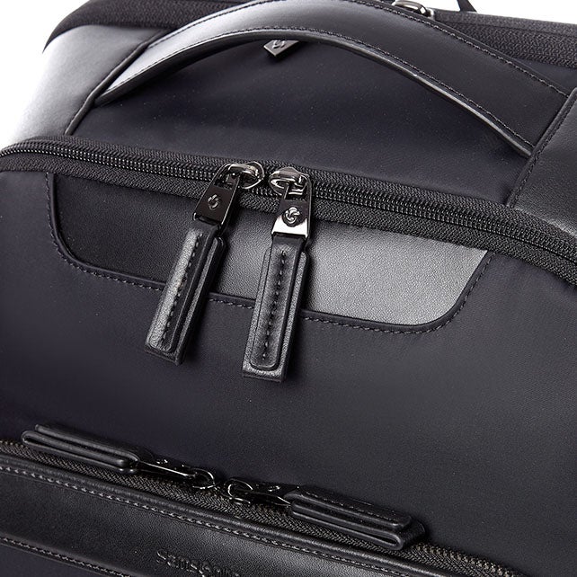 JEFFERY BACKPACK M 15.6"