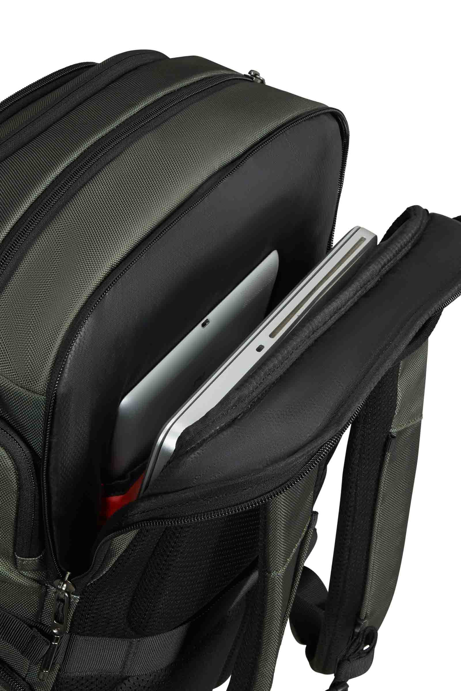 BLEISURE NEX UNDERSEAT BACKPACK M 15.6"