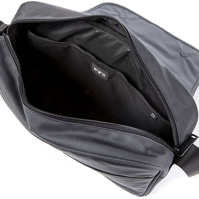 CRAGGAN MESSENGER BAG