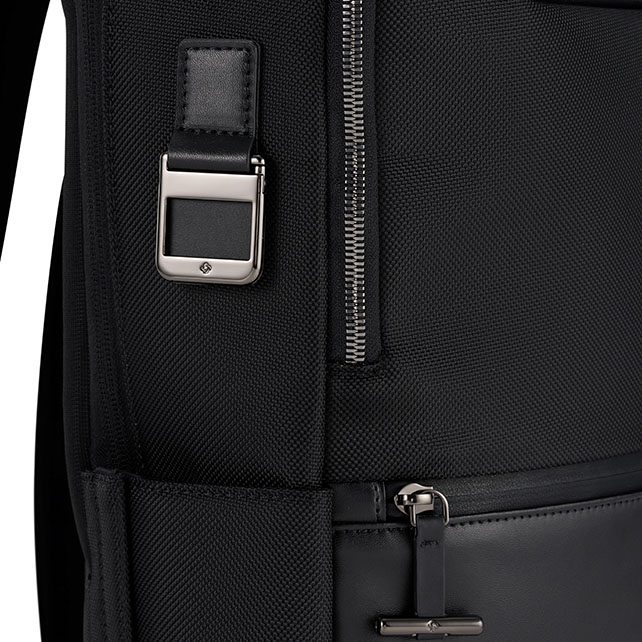 SBL SIGNATURE BACKPACK 15.6"