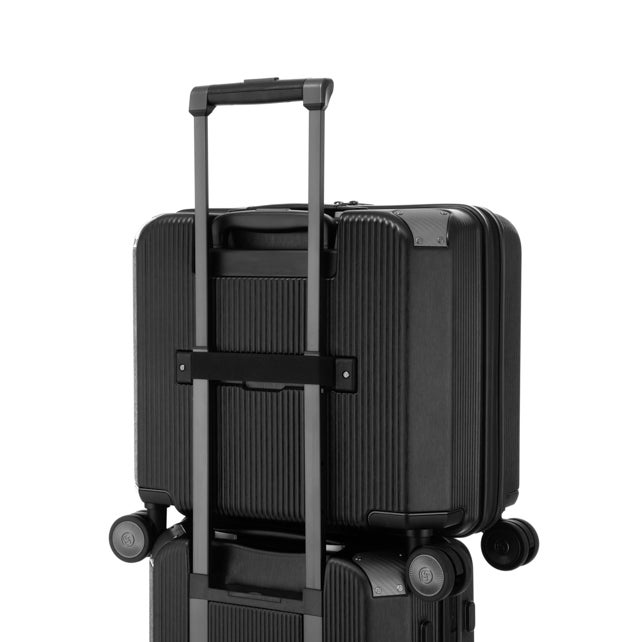 SBL FANTHOM ROLLING TOTE TAG