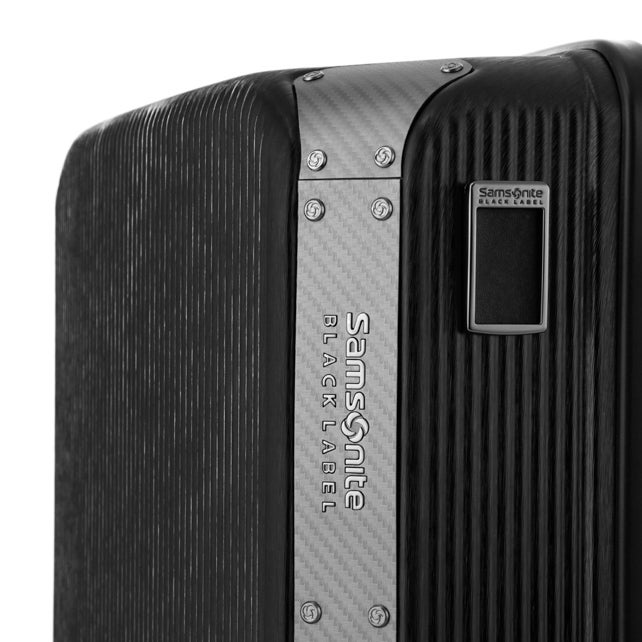 SBL FANTHOM ROLLING TOTE TAG